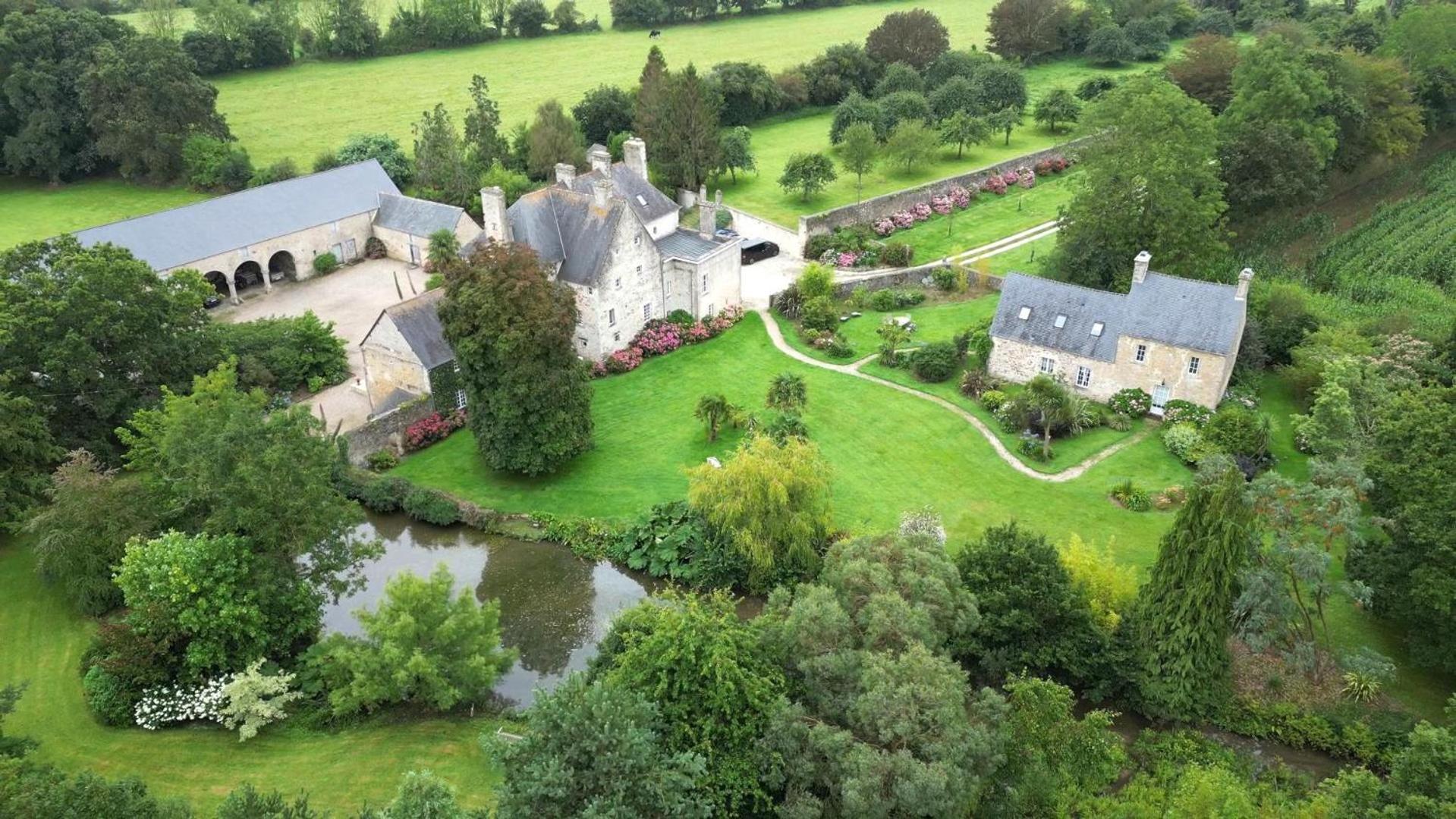 Bed and Breakfast Manoir De Savigny Valognes Exteriér fotografie